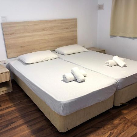 איה נאפה Cozy Loft Apartment מראה חיצוני תמונה