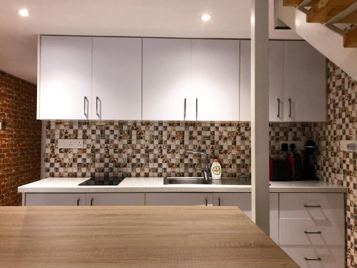 איה נאפה Cozy Loft Apartment מראה חיצוני תמונה