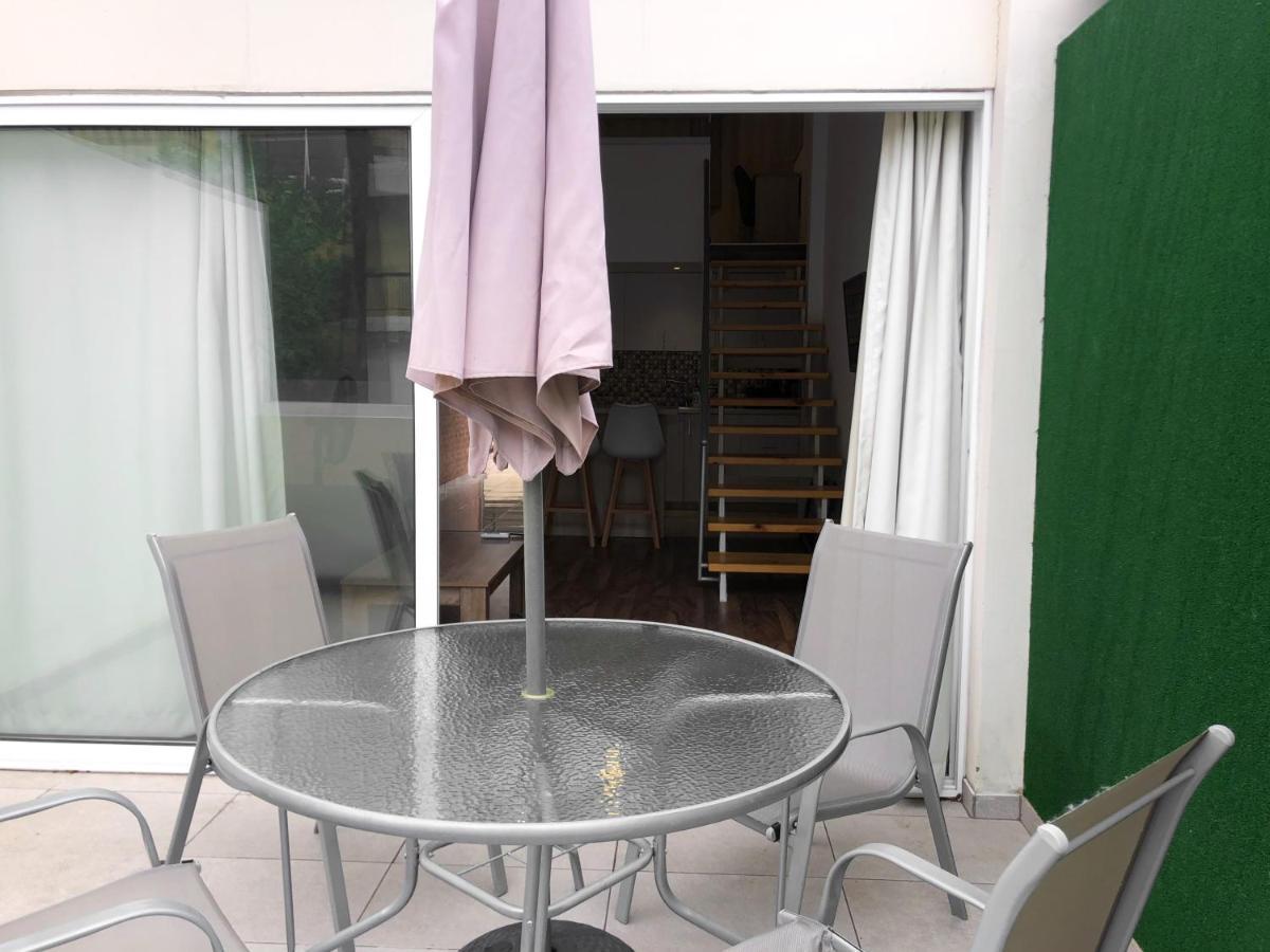 איה נאפה Cozy Loft Apartment מראה חיצוני תמונה